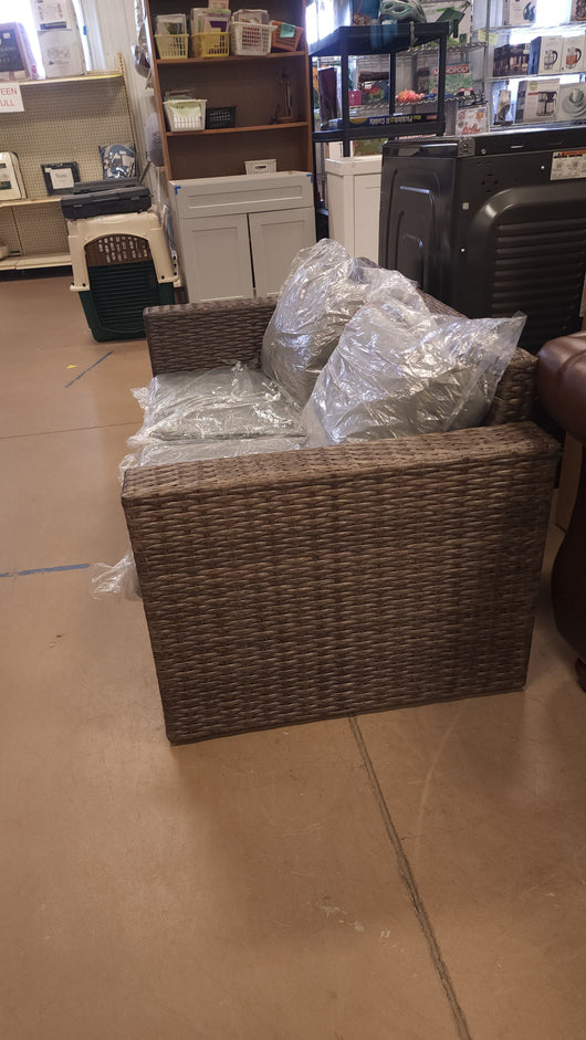 Better Homes & Gardens Wicker Outdoor Loveseat W/Cushions!

-New and assembled