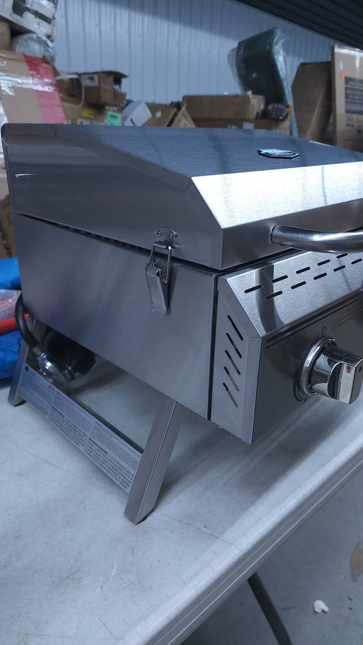 Expert Grill 2 Burner Tabletop Propane Gas Grill in Stainless Steel!

-Brand new out of the box, does have some very light scratchs from shipping, photos shown but aren't very noticeable 
