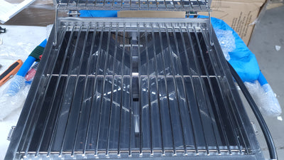 Expert Grill 2 Burner Tabletop Propane Gas Grill in Stainless Steel!

-Brand new out of the box, does have some very light scratchs from shipping, photos shown but aren't very noticeable 