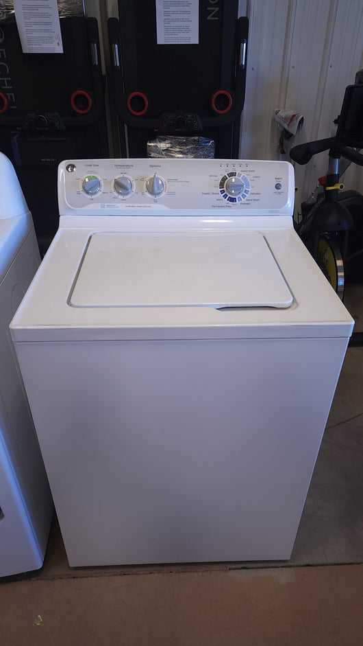 GE Electric Washing Machine! (USED)

-Used but was tested and works great 