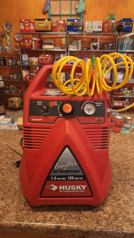 Husky Easy Air Air Compressor, 1.5 Gallon! (USED)

-Used but works great