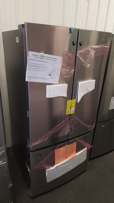 GE  24.8-cu ft French Door Refrigerator with Ice Maker (Stainless Steel) ENERGY STAR!

-Brand new but may have some small scratchs from shipping, photos shown
