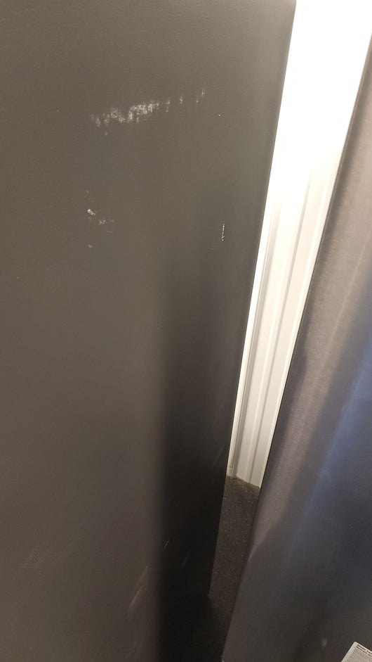 GE  24.8-cu ft French Door Refrigerator with Ice Maker (Stainless Steel) ENERGY STAR!

-Brand new but may have some small scratchs from shipping, photos shown