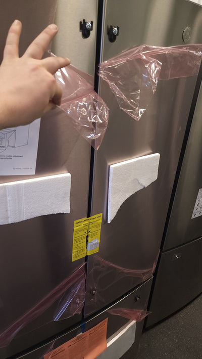 GE  24.8-cu ft French Door Refrigerator with Ice Maker (Stainless Steel) ENERGY STAR!

-Brand new but may have some small scratchs from shipping, photos shown