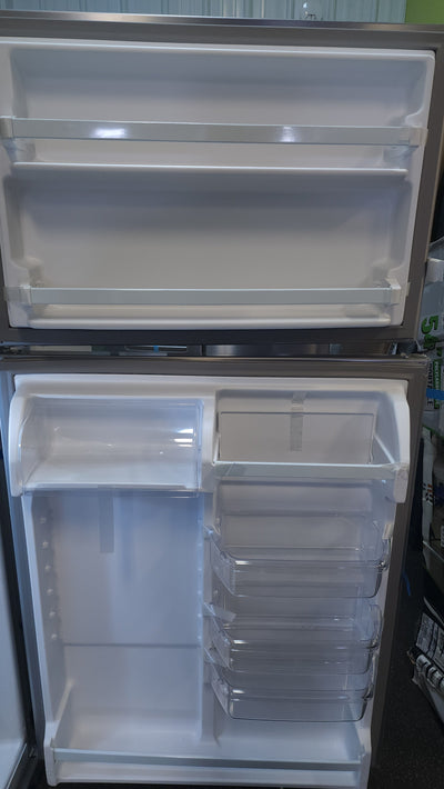 Whirlpool  20.5-cu ft Top-Freezer Refrigerator, Fingerprint Resistant Stainless Steel!

-Brand new, photos shown