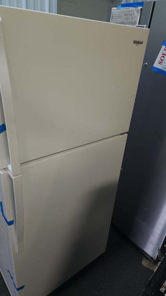 Whirlpool  14.3-cu ft Top-Freezer Refrigerator - White!

-Brand new, has minor scratchs from shipping. Photos shown (Is missing top hinge plstic cover)