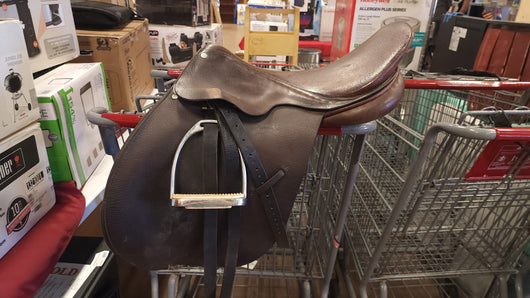HORSE SADDLEE - ALL PURPOSE - MEDIUM TREE W/ KORSTEEL STURRUPS & LEATHERS - 16" OR 17"!

-PHOTOS SHOWN BELOW!


PRICE: $50.00