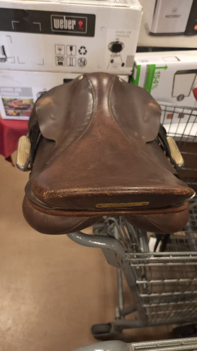 HORSE SADDLEE - ALL PURPOSE - MEDIUM TREE W/ KORSTEEL STURRUPS & LEATHERS - 16" OR 17"!

-PHOTOS SHOWN BELOW!


PRICE: $50.00