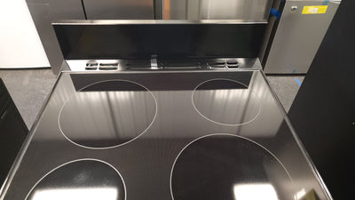 GE  24-in Smooth Surface 4 Elements 2.9-cu ft Steam Cleaning Freestanding Electric Range (Stainless Steel)!

-Brand new out of the box 