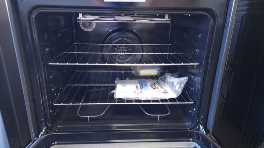 GE  30-in Smooth Surface 5 Elements 5.3-cu ft Self-Cleaning Air Fry Convection Oven Freestanding Electric Range (Fingerprint-resistant Stainless Steel)!