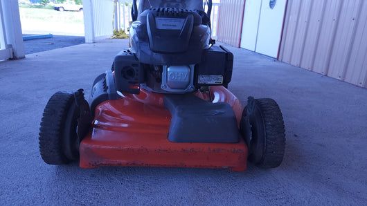 Husqvarna XT722FE (22") 173cc Kohler Self-Propelled Key-Start Lawn Mower! (USED)

-Used but was tested and works great, starts on first pull (Key start works every time as long as it's charged)