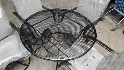 Better Homes & Gardens 5Pc Elmdale Chairs W/Black Better Homes & Gardens Rought Iron Table!

-Brand new and assembled