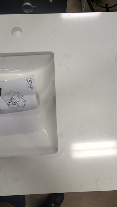 Riverdale 48 in. W x 21 in. D Vanity in Dove Grey with a Cultured Marble Vanity Top in White with White Sink! 

-Brand new out of the box ( Top of Vanity is Cracked - Photos shown - Price reduced for the crack)