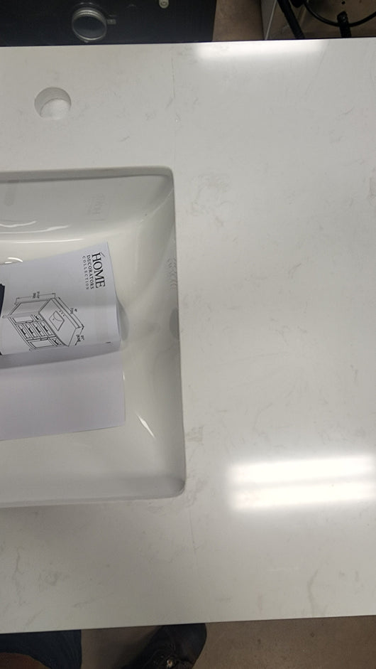 Riverdale 48 in. W x 21 in. D Vanity in Dove Grey with a Cultured Marble Vanity Top in White with White Sink! 

-Brand new out of the box ( Top of Vanity is Cracked - Photos shown - Price reduced for the crack)