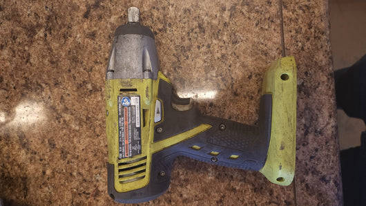 RYOBI 18V COMBO TOOL KIT W/HUSKY CARRY TRAY!

-ALL TOOLS ARE USED BUT TESTED AND WORK GREAT, PHOTOS SHOWN