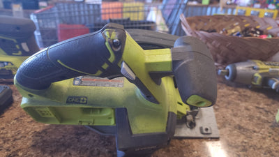 RYOBI 18V COMBO TOOL KIT W/HUSKY CARRY TRAY!

-ALL TOOLS ARE USED BUT TESTED AND WORK GREAT, PHOTOS SHOWN