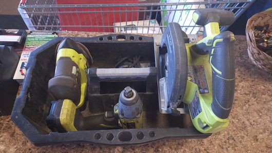 RYOBI 18V COMBO TOOL KIT W/HUSKY CARRY TRAY!

-ALL TOOLS ARE USED BUT TESTED AND WORK GREAT, PHOTOS SHOWN