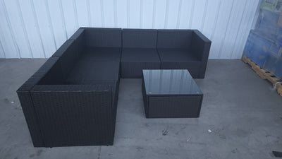 Brown Wicker Sectional Sofa W/Square Coffee Table!

-Brand new - (Missing Cushions - Sectional & Coffee Table Only)