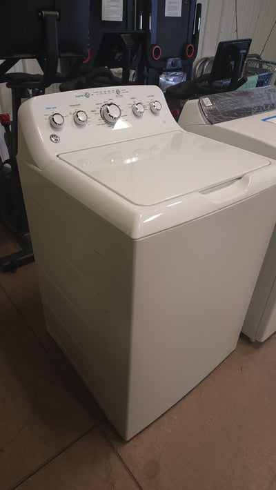 GE  4.5-cu ft High Efficiency Agitator Top-Load Washer (White)!

-USED - TESTED & WORKS GREAT!

-AUTOMATICALLY 20% OFF AT CHECKOUT!!! - (PRICE AFTER 20% = $439)