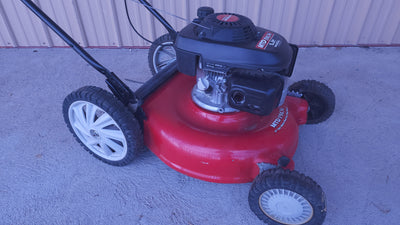 MTD Pro 21" Honda Engine Push Lawn Mower! (USED)

-Used but works great, starts on first pull