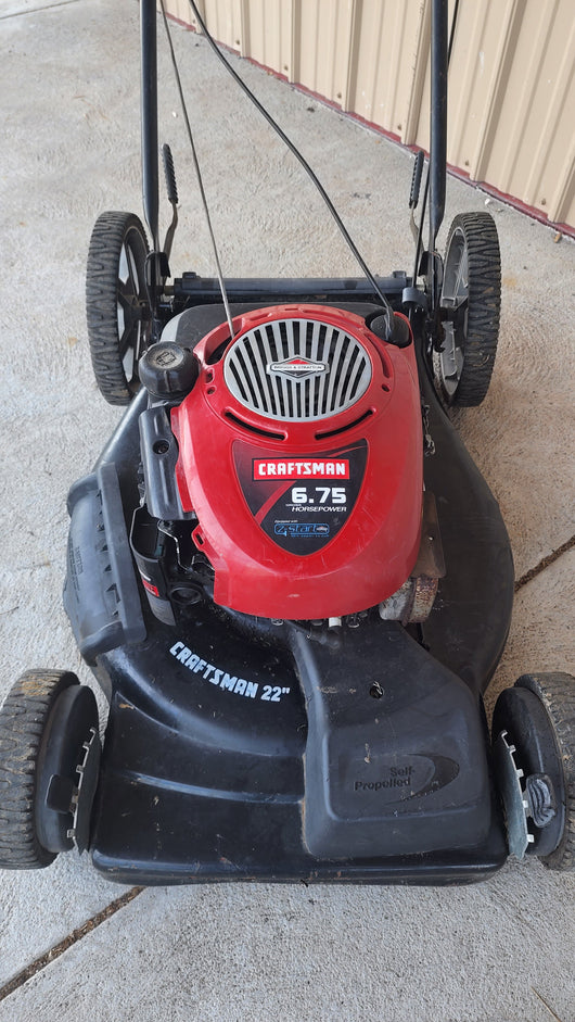 Craftsman 22" Self Propelled Gas Lawn Mower! (USED)

-Used, was tested and works great 