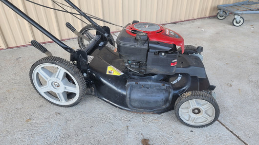 Craftsman 22" Self Propelled Gas Lawn Mower! (USED)

-Used, was tested and works great 