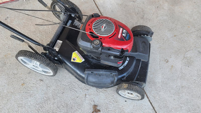 Craftsman 22" Self Propelled Gas Lawn Mower! (USED)

-Used, was tested and works great 