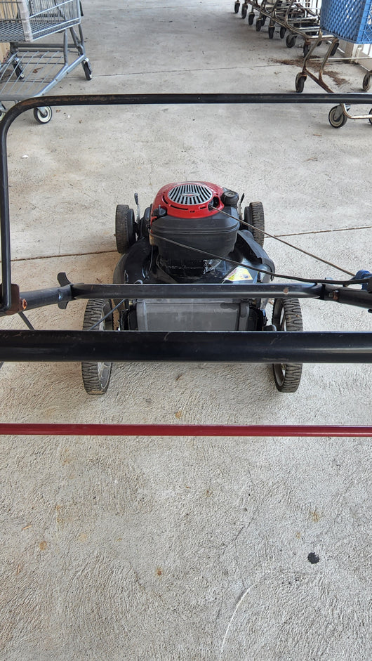 Craftsman 22" Self Propelled Gas Lawn Mower! (USED)

-Used, was tested and works great 