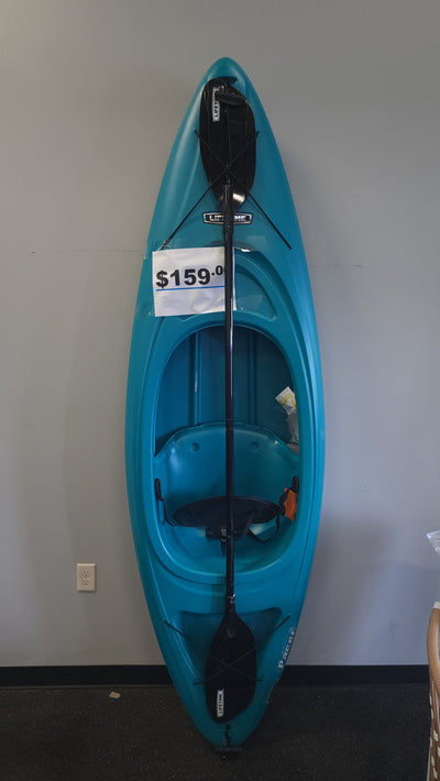 Lifetime Pacer 8 ft Kayak (Paddle Included)! (USED - VERY CLEAN)  -Kayak looks new but is lightly used. (Had small amount of sand inside)