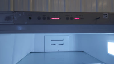 Bosch 800 Series Free-standing Fridge-Freezer with Freezer at Bottom, Glass Door 23.5'' Stainless Steel! (NEW NEVER USED - SEE DESCRIPTION)

-CLEARANCE ITEM!!! (AUTOMATICALLY 20% OFF AT CHECKOUT!! - PRICE AFTER 20% = $799.00)