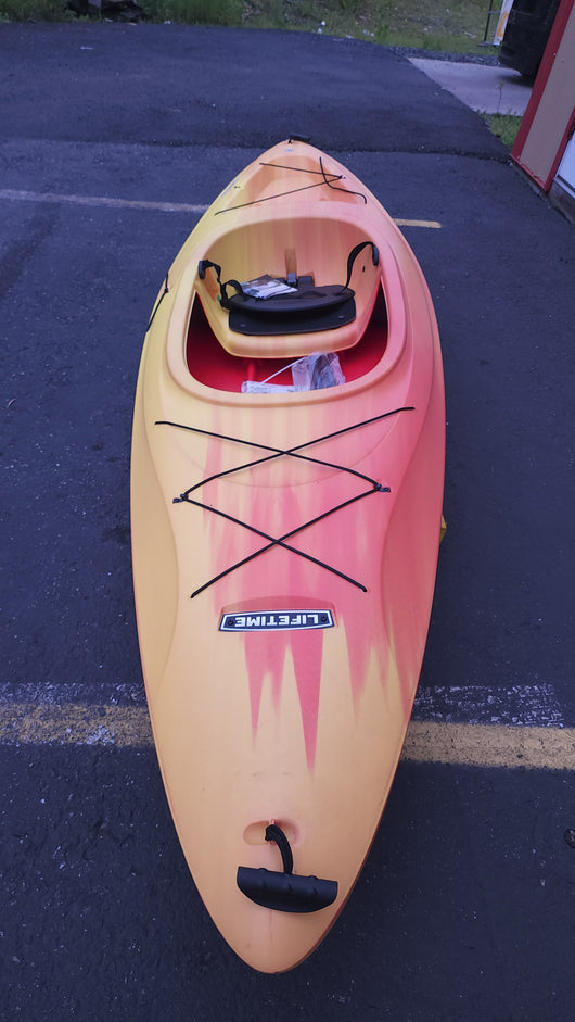 Lifetime Charger 10 Ft. Sit-In Kayak (Paddle Included), 91037!

-Brand new, may have very light scratchs from shipping on bottom. (Bavk End Bungee is Missing a Hook, Photos shown)