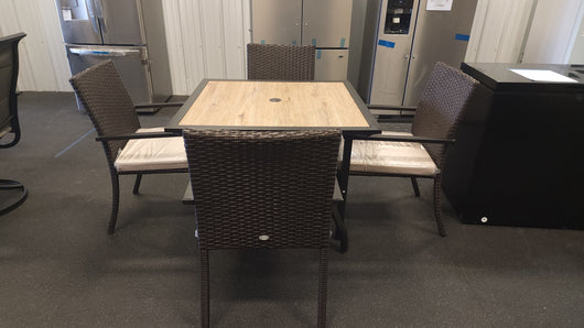 Phi Villa 5Pc Outdoor Dining Set! 

-Brand new and assembled

-PERFECT FOR WATCHING SOME FIREWORKS ON THE 4TH OF JULY!!! 
