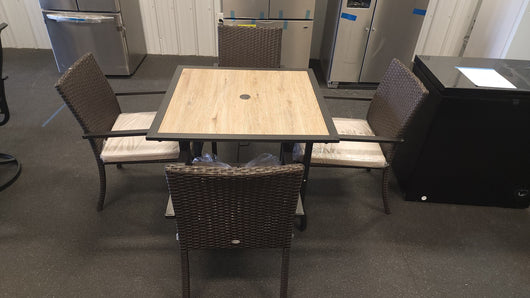 Phi Villa 5Pc Outdoor Dining Set! 

-Brand new and assembled

-PERFECT FOR WATCHING SOME FIREWORKS ON THE 4TH OF JULY!!! 