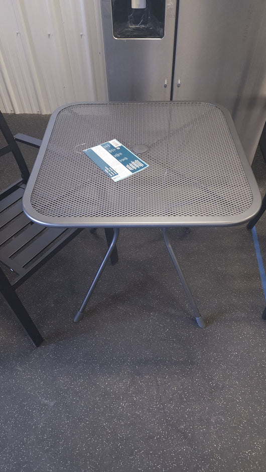 Metal Framed Outdoor Bistro Set! 

-Brand new and assembled 