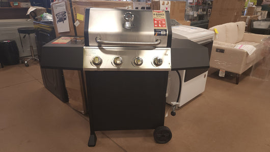 Expert Grill 4 Burner Propane Gas Grill!

-Brand new and assembled (Does have two very small indents on the front near the knobs - Photos shown)