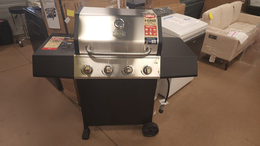 Expert Grill 4 Burner Propane Gas Grill!

-Brand new and assembled (Does have two very small indents on the front near the knobs - Photos shown)