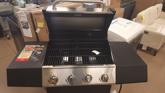 Expert Grill 4 Burner Propane Gas Grill!

-Brand new and assembled (Does have two very small indents on the front near the knobs - Photos shown)