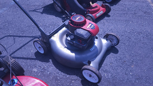 Craftsman 21" Lawn Mower! (USED)

-Used but works great - Has a shorter pull cord