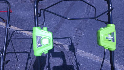 Greenworks 40V 21-inch Brushless Self-Propelled Lawn Mower W/5.0 Ah Battery & Charger! (NEW)

-Brand new, but is missing the Mulcher & side discharge attatments, photos shown!
