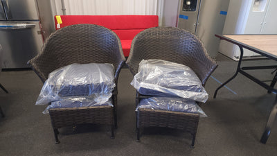 Mainstays Arlington Glen 4 Piece Wicker Leisure Set, Blue!

-Brand new and assembled 