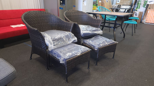 Mainstays Arlington Glen 4 Piece Wicker Leisure Set, Blue!

-Brand new and assembled 