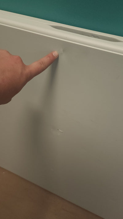 Stansport Camping Table, White!

-Brand new but is scratch/dented/dirty from shipping, work perfectly, photos shown