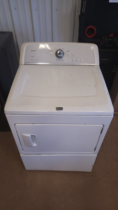 Maytag Bravos Intellidry Electric Dryer! (USED)

-Used & is scratched up a bit but was tested and works great
