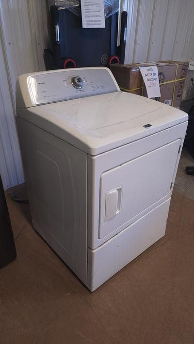 Maytag Bravos Intellidry Electric Dryer! (USED)

-Used & is scratched up a bit but was tested and works great
