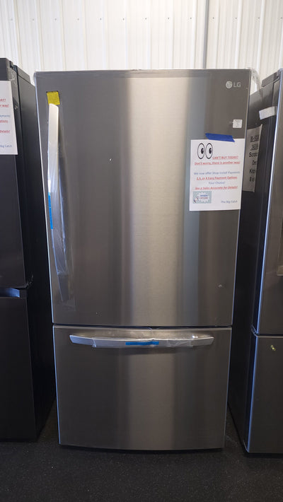 LG 26 cu. ft. Bottom Mount Freezer Refrigerator!

-Brand new, still has original factory plastics