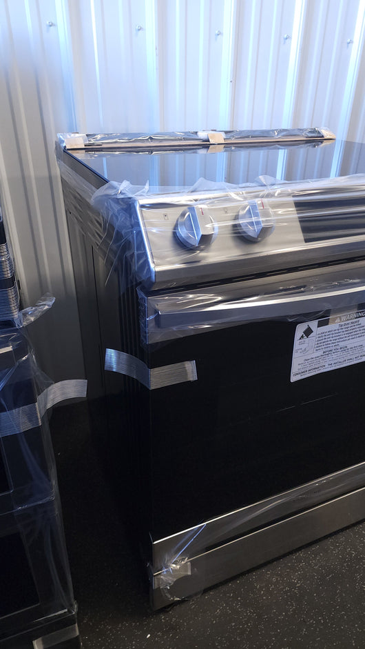 Samsung 6.3 cu. ft. Front Control Slide-in Electric Range with Air Fry!

-Brand new still has factory plastic 