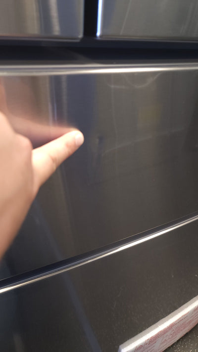Samsung 28 cu. ft. 4-Door French Door Refrigerator with Food Showcase and External Water and Ice Dispenser!

-Brand new, covered in factory plastics - PLEASE NOTE: THERE IS A VERY SMALL FINGER SIZED INDENT ON THE FIRST DRAWER, PHOTOS SHOWN