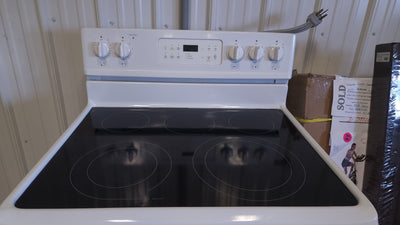 Frigidaire Smooth Top Digital 5 Burner Stove! (USED)

 -$199 after 20 percent discount at checkout 