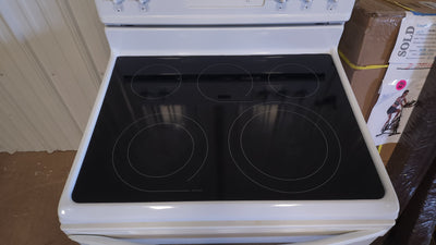 Frigidaire Smooth Top Digital 5 Burner Stove! (USED)

 -$199 after 20 percent discount at checkout 