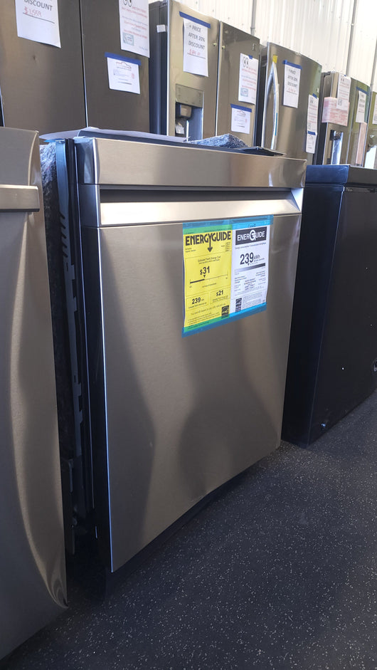 Samsung Whisper Quiet 39 dB Dishwasher with Linear Wash Technology (Brand New Right out Of The Box - But Is lightly dented on the front from shipping, photos shown!)